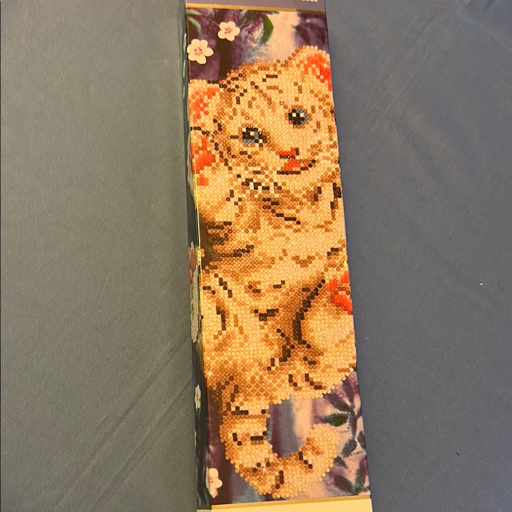 NIB Diamond Dotz Baby Tiger 🐅 Roly Poly Diamond Facet Art Kit DIY 🖼️ - Picture 4 of 16